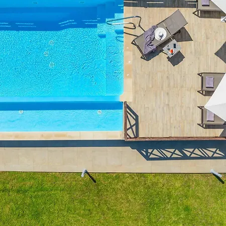 Villa Topaz *